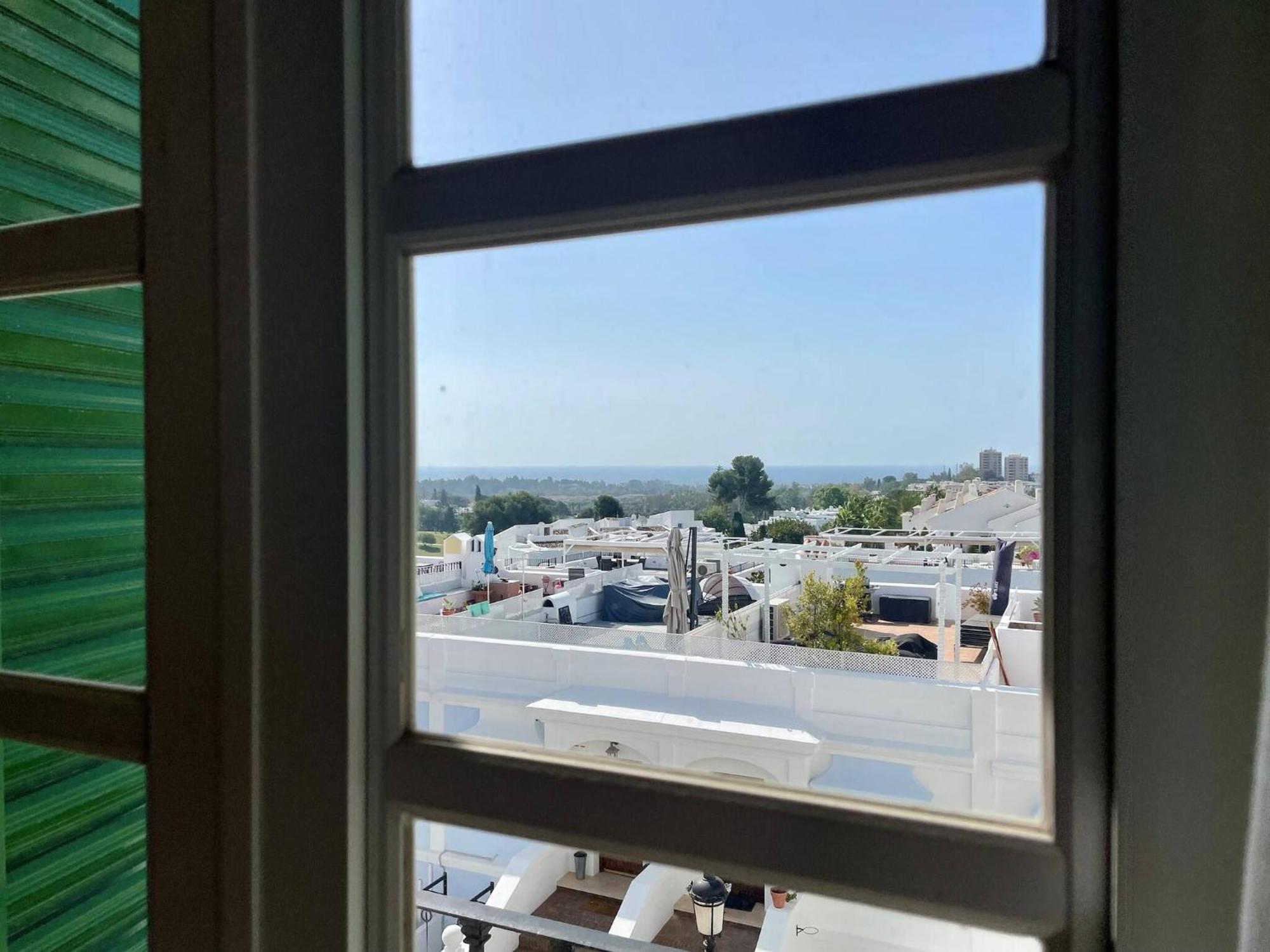 Luxury Townhouse Sea Views 10 Min From Puerto Banus Сasa de vacaciones *